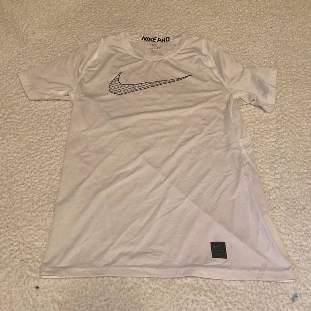 Girls Nike Pro Shirt